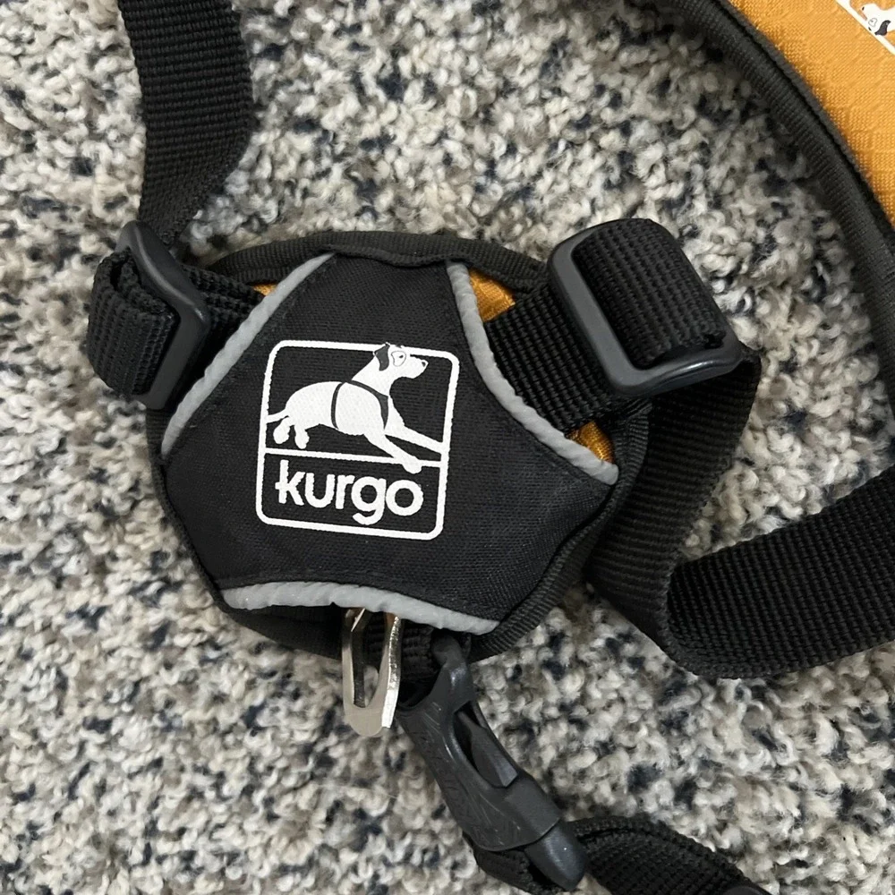 KURGO Tru-Fit Harness ~ Medium Dogs / 25-50 lbs Black & Orange With Side Pouches